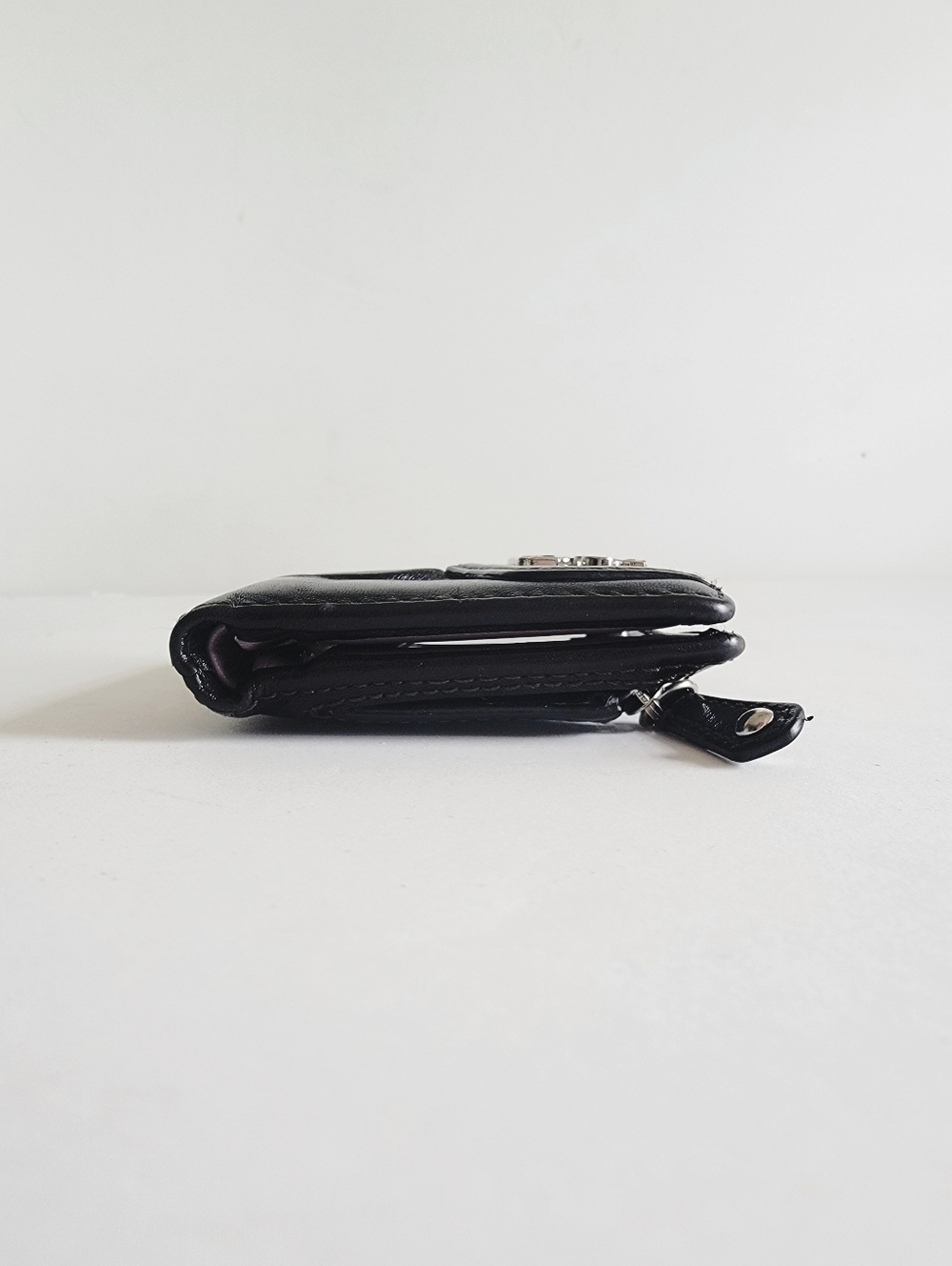 COACH Mini Small Black Leather Bifold Wallet with Horse & Carriage Logo Tiny - Picture 4 of 16